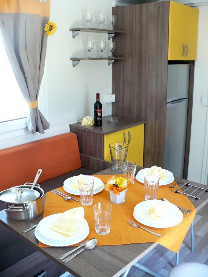 Victoria Mobilehome In Orsera Camping Resort Екстер'єр фото